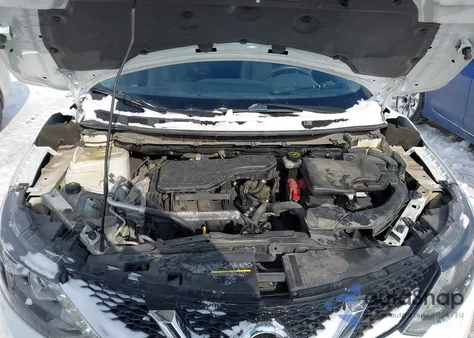 2017 Nissan Rogue Sport S из США, поврежденный, VIN JN1BJ1CR8HW124213